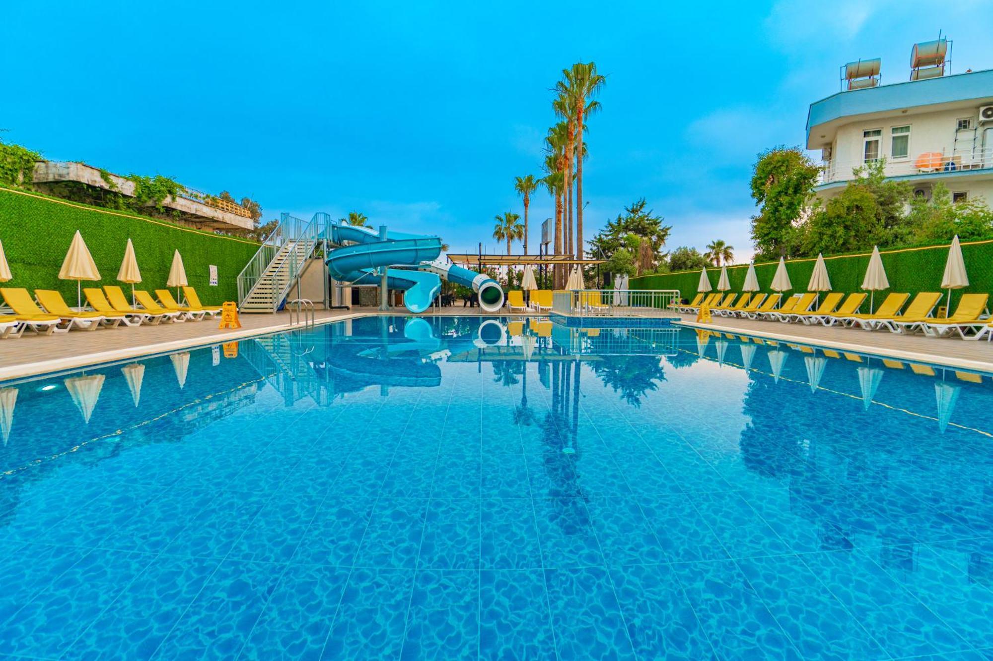 De Mare Family Hotel Konaklı Exterior foto